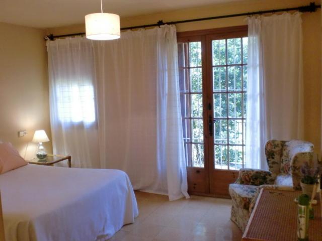 Puig Gros Montrás Room photo